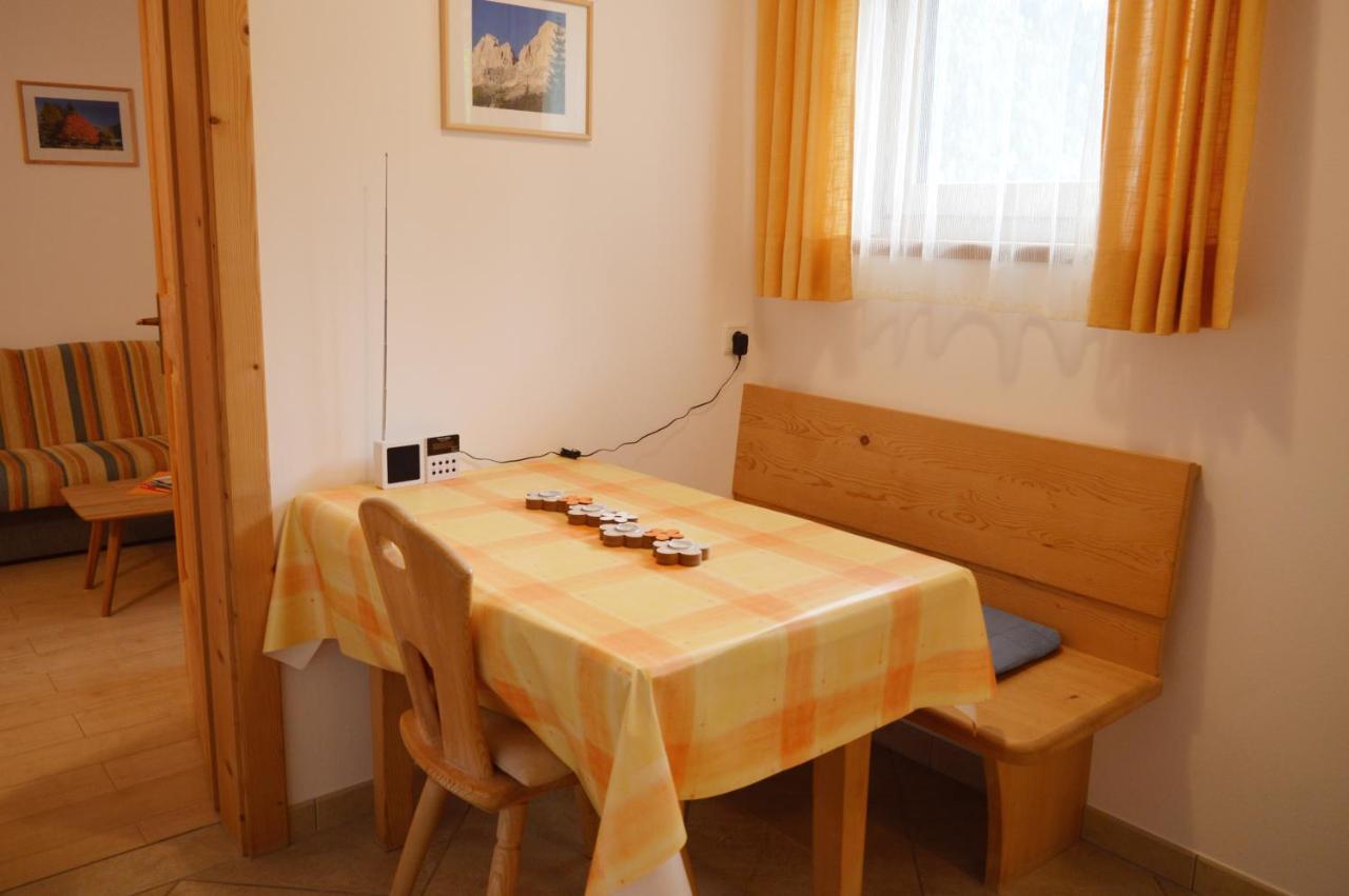 Ferienwohnung Haus Kohler Bernhard Welschnofen Exterior foto